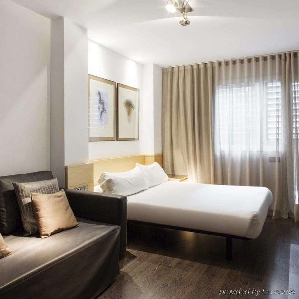 Barcelona Apartment Aramunt Bagian luar foto